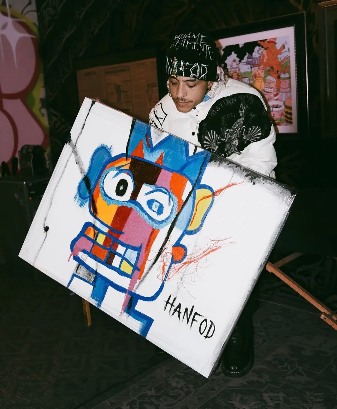 Lienzo pintado a mano, figura azul